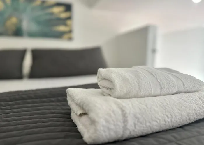 Sweet Loft Con Letto Su Mezzanina H1,40 شقة